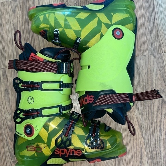 K2 130 Spyne ski boots. Mens size 26.5 - Picture 4 of 6